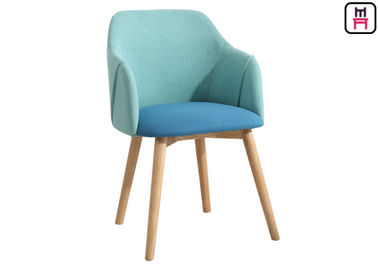 El restaurante de madera de Seater de la tela del color del contraste preside la silla de madera de la ceniza del brazo de Adén del terciopelo