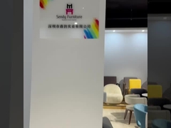 La compañía de Sendy Furniture introduce